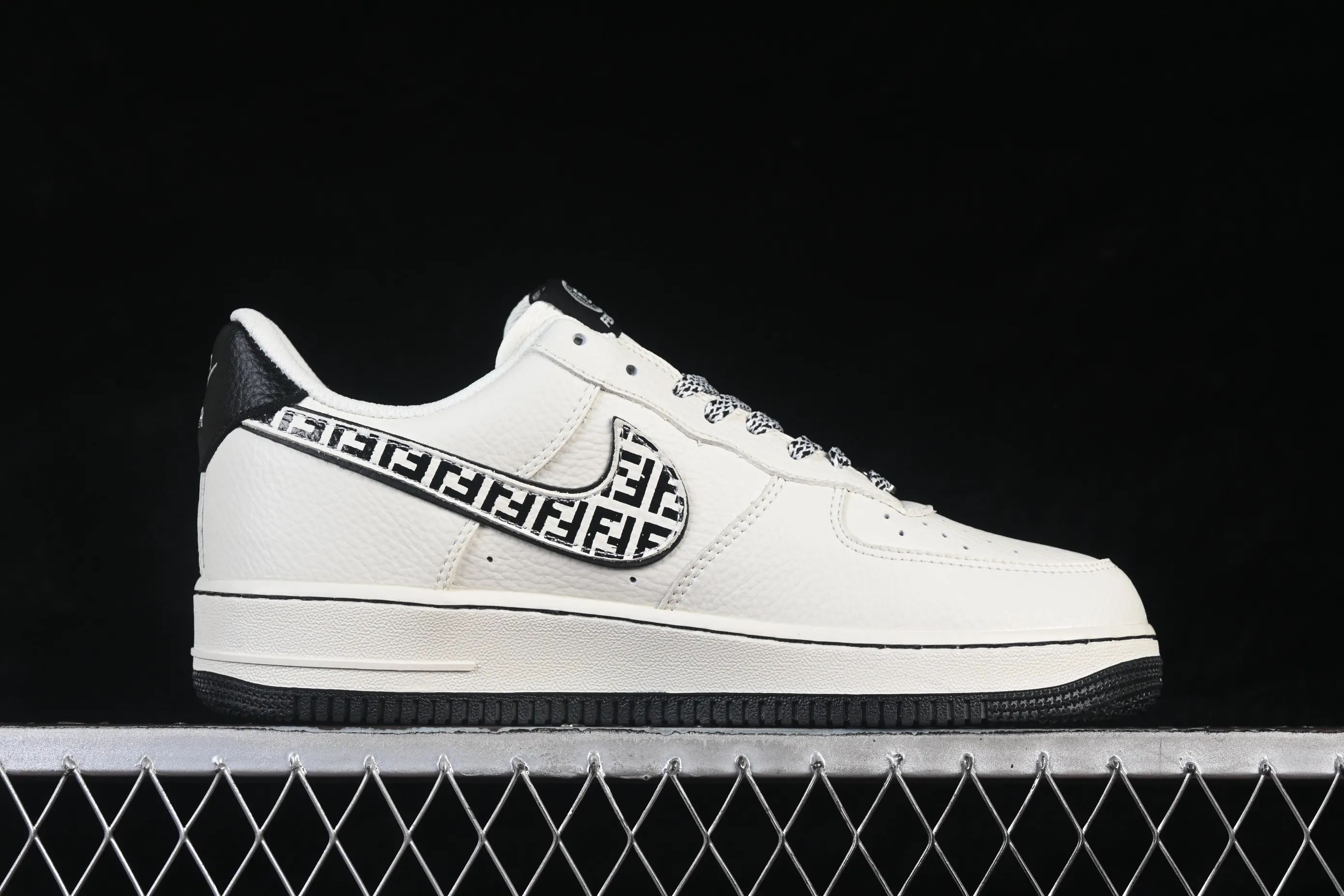 All categories Nk Air Force 1 Air Force series Nk Air Force 1 Low Air Force low-top Nike Air Force 1'07 Low Fendi joint cream ink pattern Air Force 1 low-top casual sneakers XY9025-020